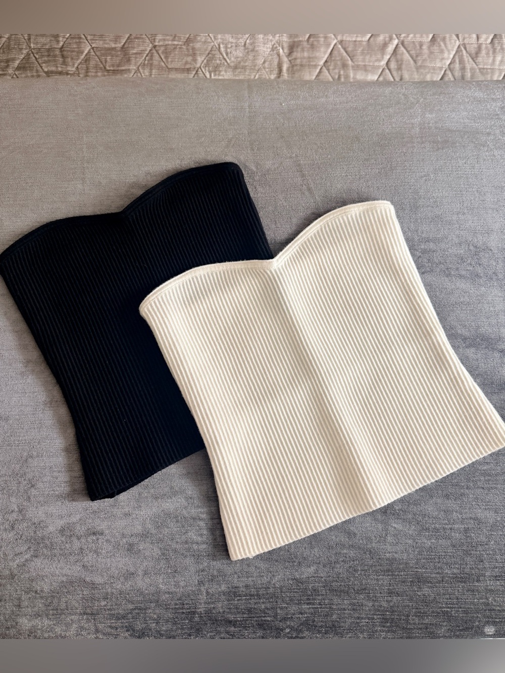 Aqua Ribbed Strapless tops — Black & Cream